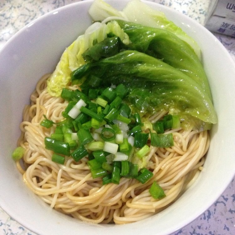 多菜葱油拌面步骤5