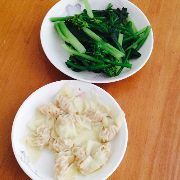 菜心云吞面条步骤6
