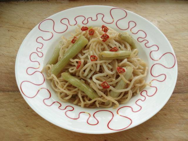 豆角素焖面步骤9
