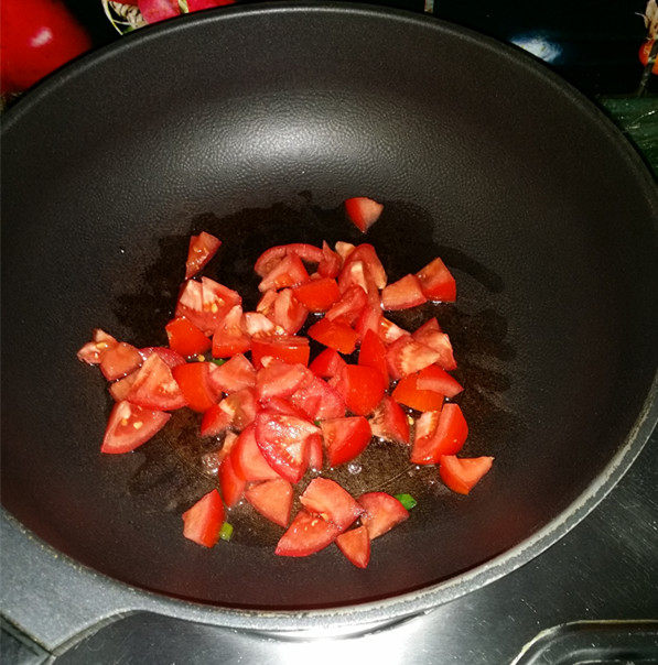 番茄野猪肉酱拌面步骤2