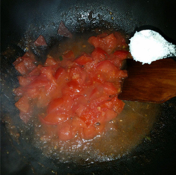 番茄汁酱拌面步骤4