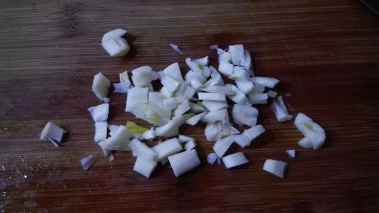 重庆麻辣小面步骤1
