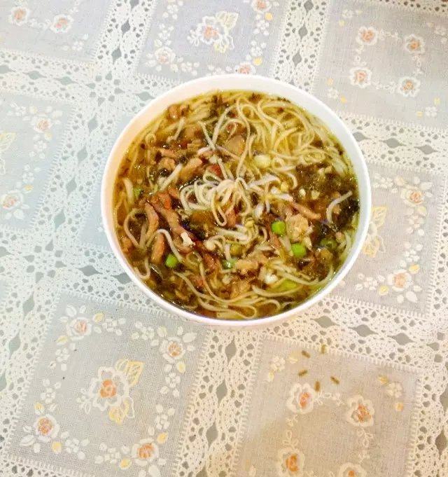 雪菜肉丝面步骤8