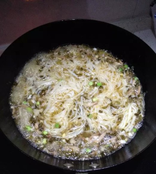 雪菜肉丝面步骤7