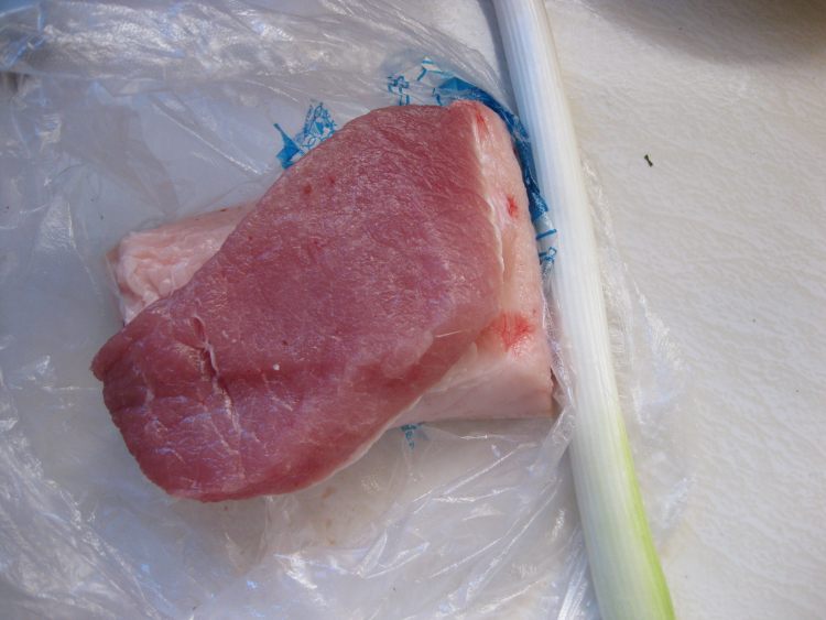 私房肉酱面步骤1