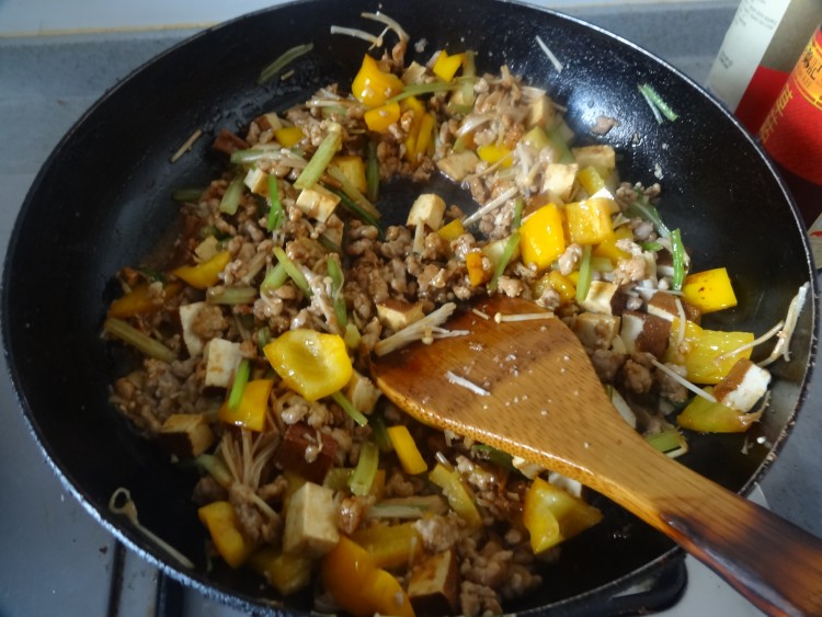鸡块肉末面步骤14