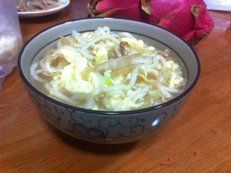 白菜鸡蛋汤面步骤12