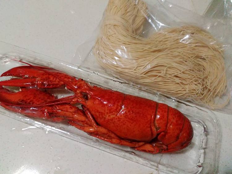 龙虾烩面步骤1