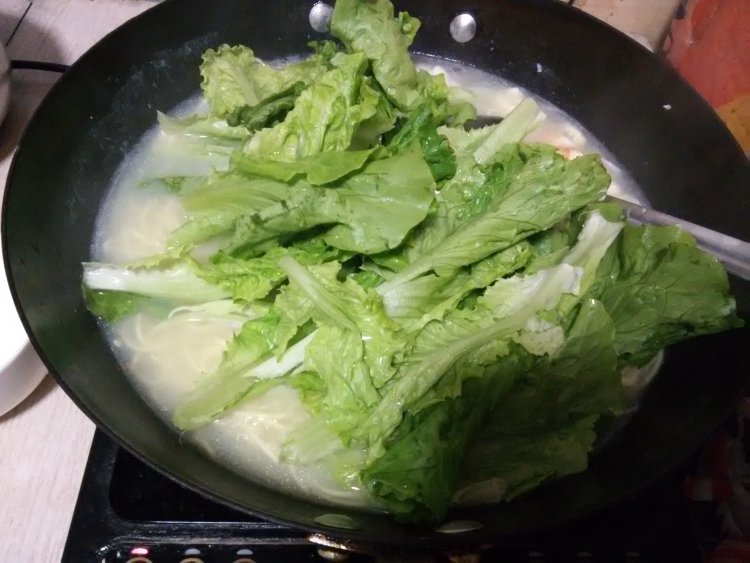 骨头汤面条步骤8