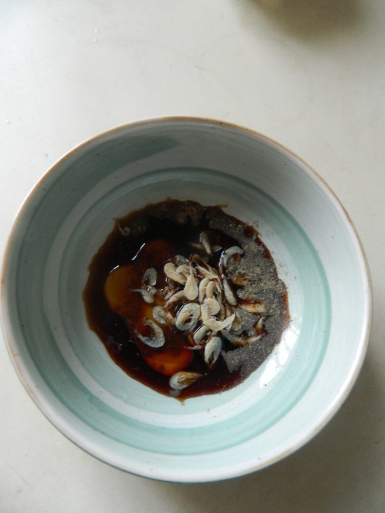 酱油馄饨面步骤3
