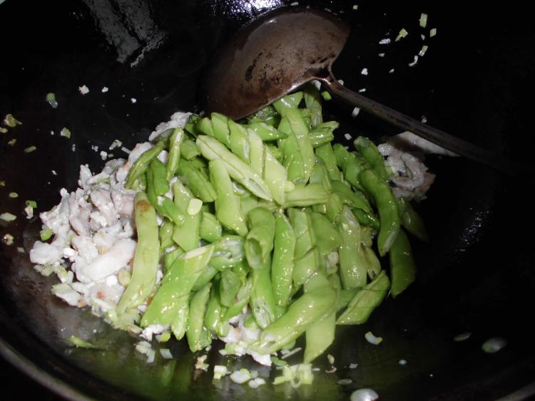 豆角汆面步骤8