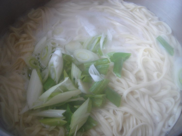 炸酱肉丁面步骤5