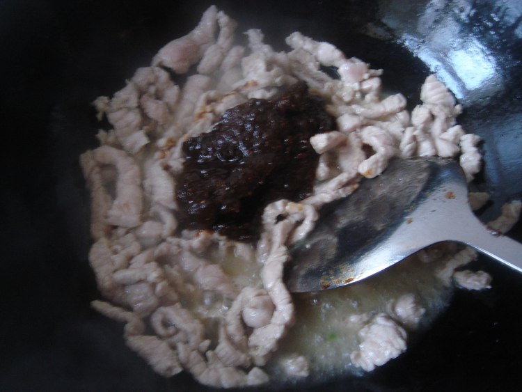 炸酱肉丁面步骤3