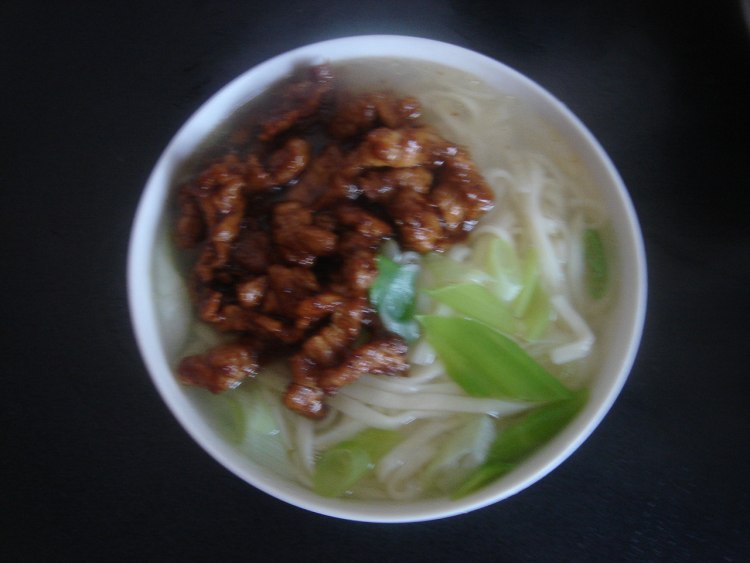 炸酱肉丁面步骤6