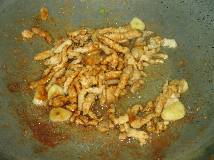 榨菜肉丝打卤面步骤7