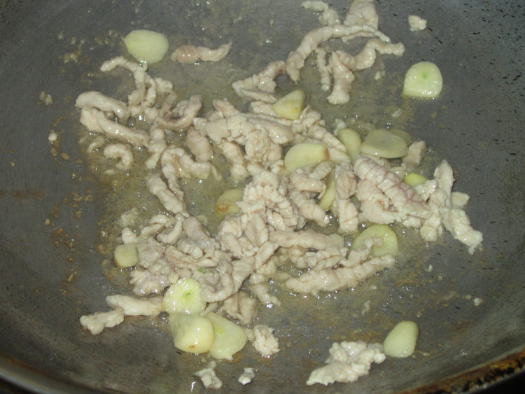 榨菜肉丝打卤面步骤6