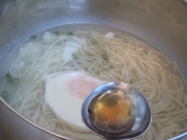 倒炝锅面汤步骤8