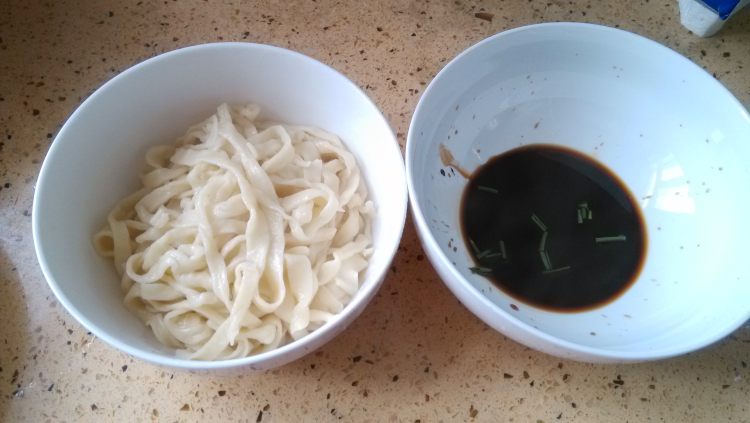 自制手擀面步骤13
