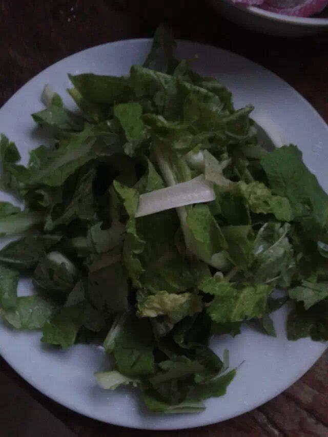 毛白菜鸡蛋面步骤1