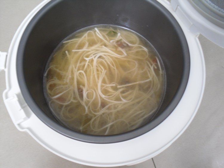 香辣肉丁面步骤4