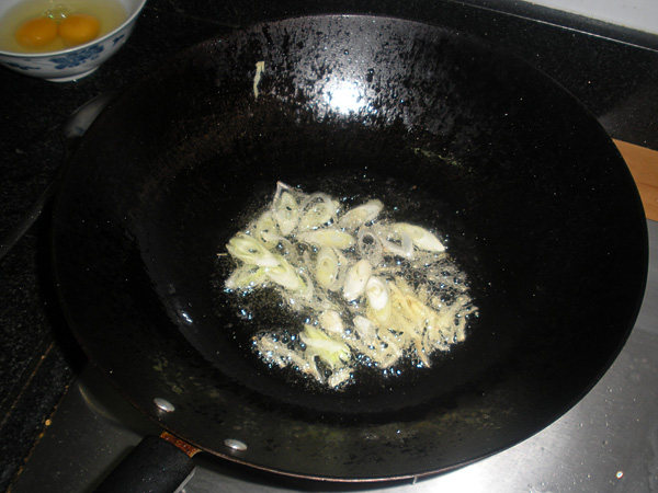 番茄鸡蛋素卤面步骤6