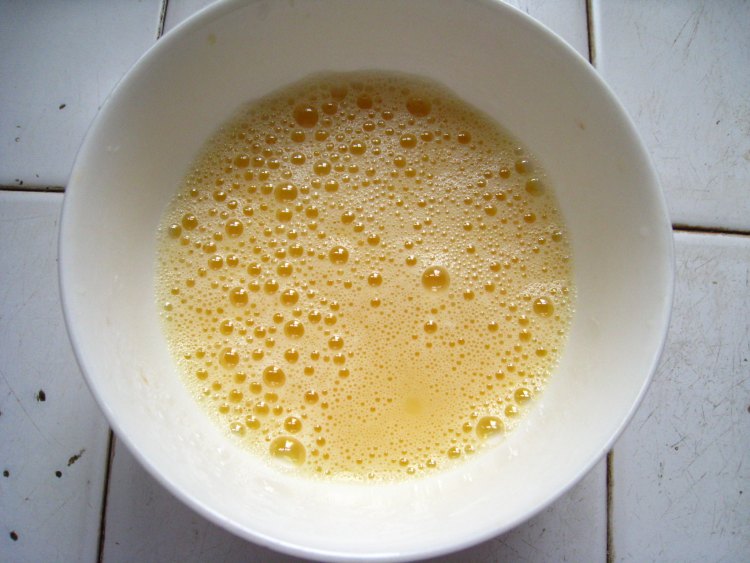 鸡蛋茄汁扯面步骤7