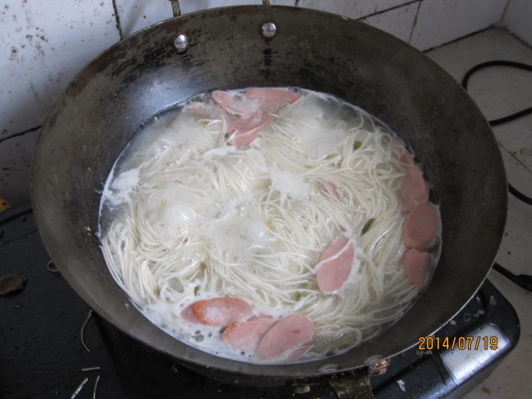 榨菜火腿面步骤9