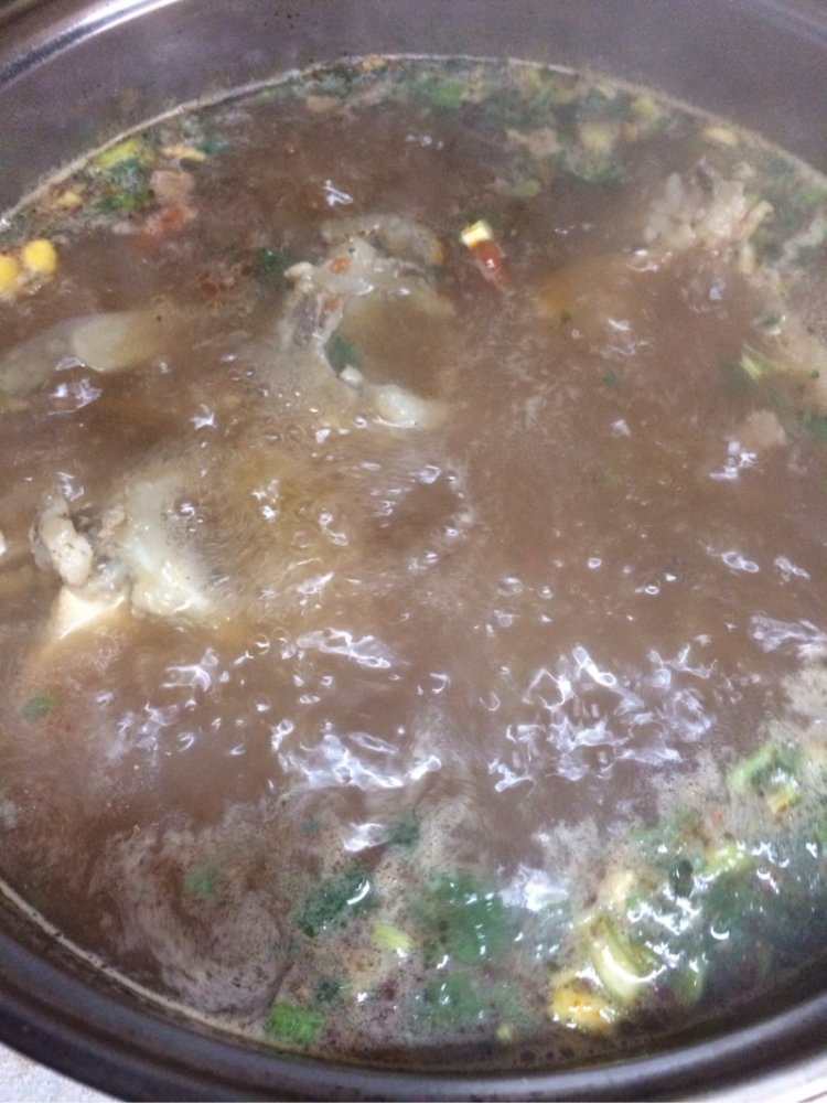 骨汤煮面步骤4