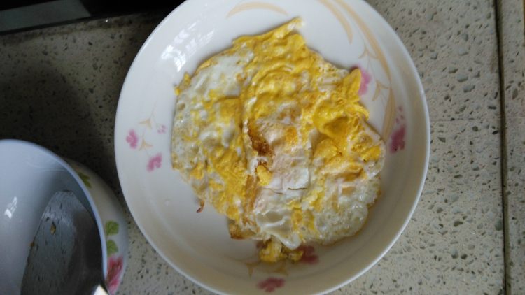 青菜鸡蛋方便面条步骤2