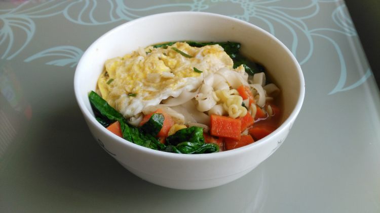 青菜鸡蛋方便面条步骤8