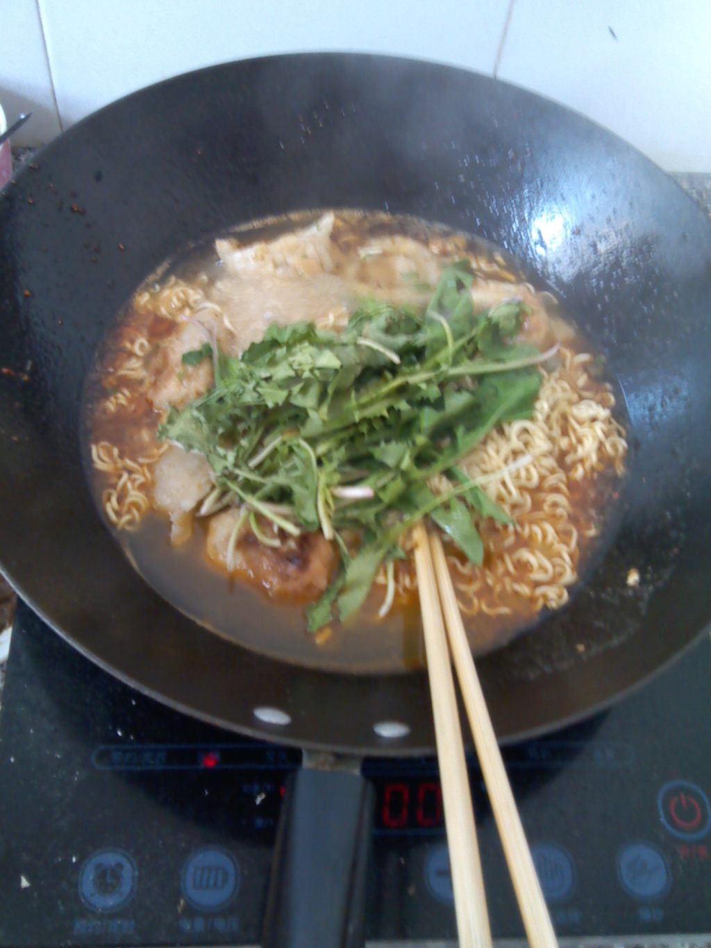 方便面煮水饺步骤6