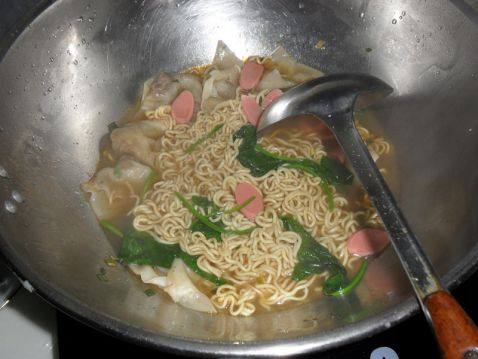 方便馄饨面步骤8