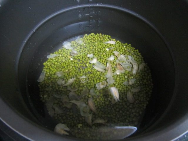 薄荷百合绿豆汤步骤4
