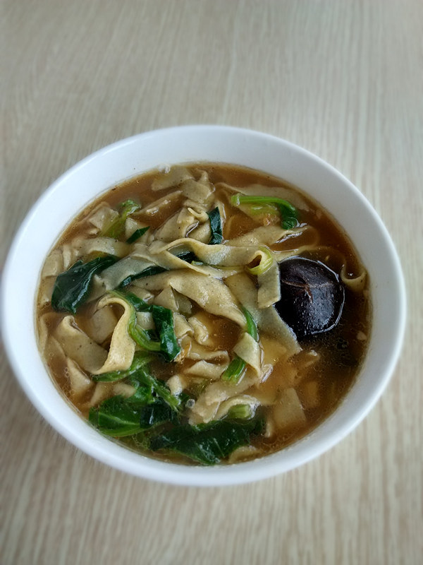 手擀杂面条步骤11