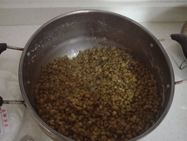 自制绿豆沙馅步骤4