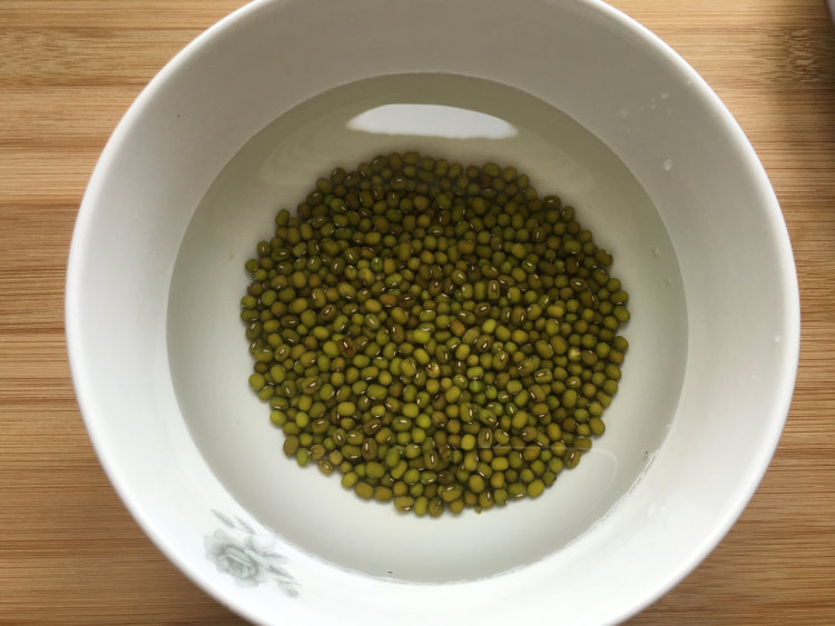 自发健康绿豆芽步骤2