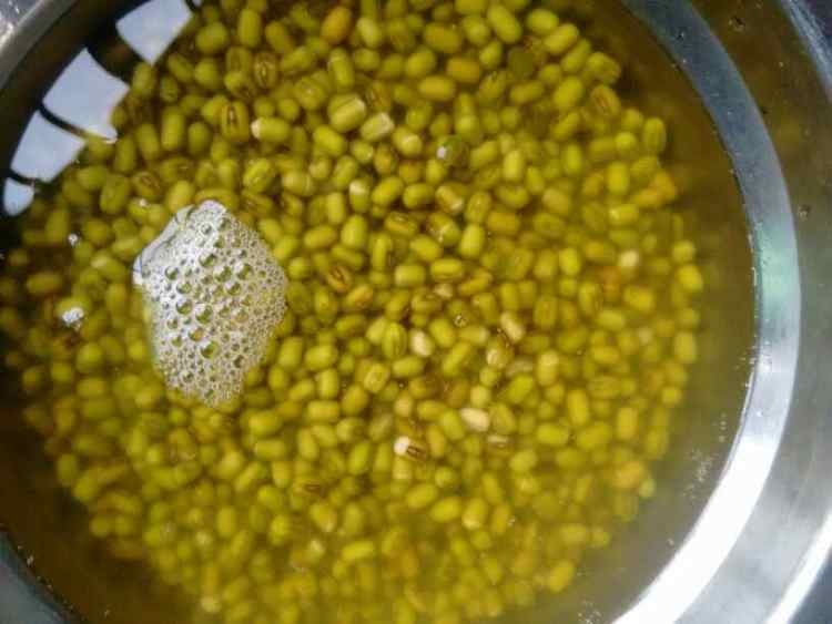 卡通绿豆糕步骤1