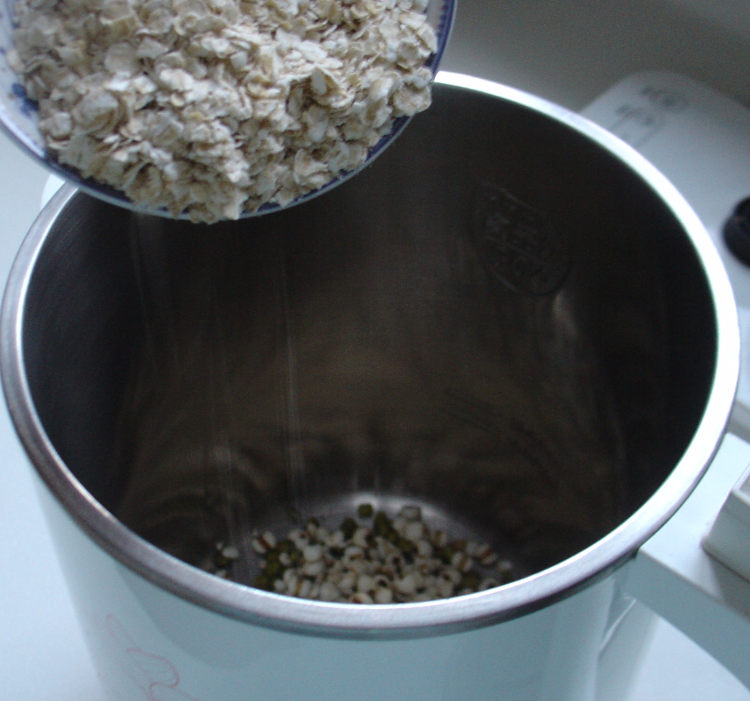绿豆薏米糊步骤6
