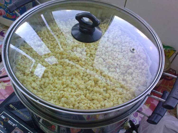 自制绿豆糕步骤3