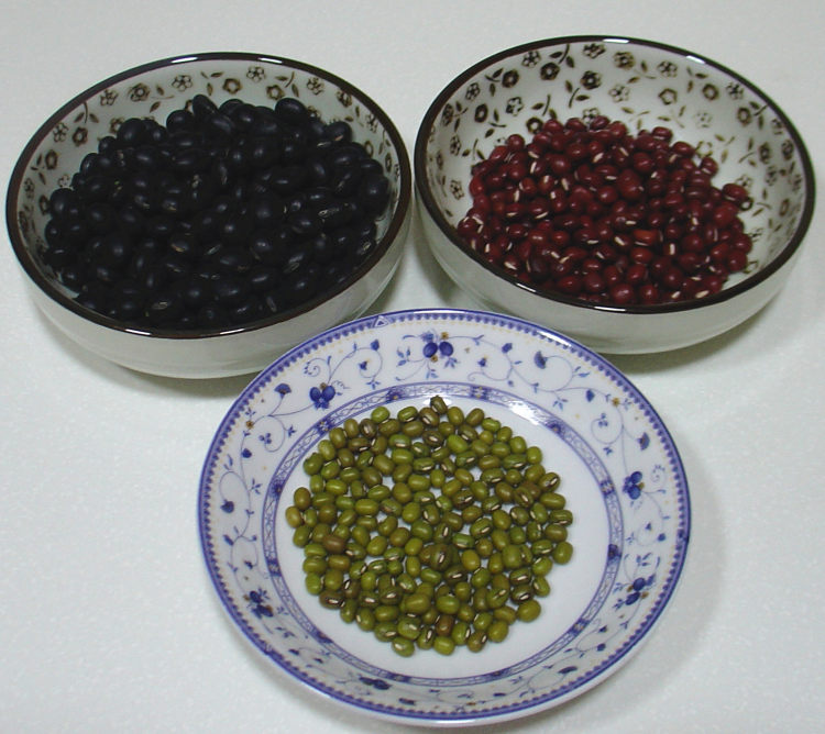 黑红绿三豆豆浆步骤1