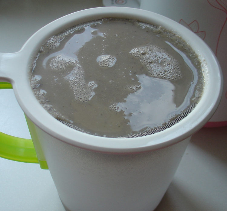 黑红绿三豆豆浆步骤11