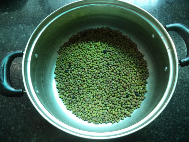 红糖绿豆沙步骤1