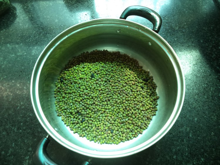 桂圆豆沙步骤1