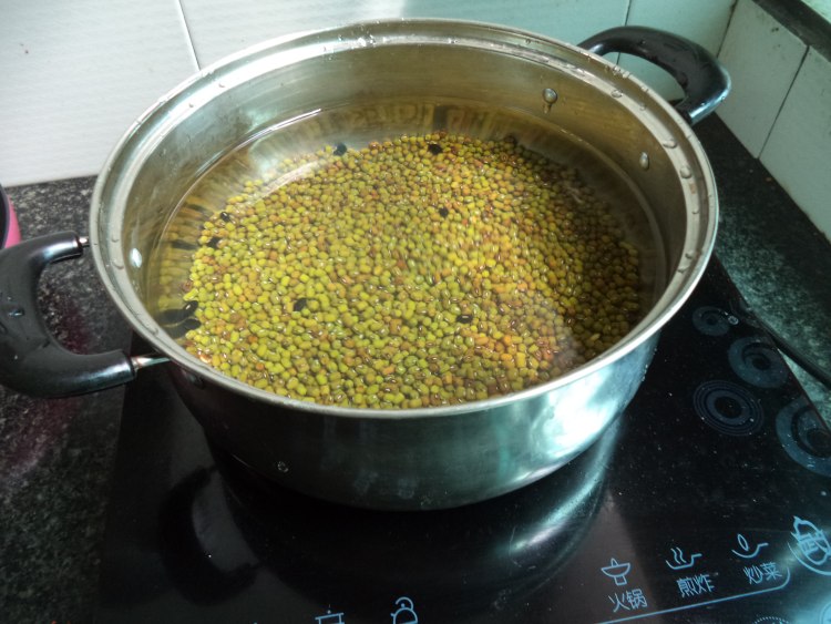 桂圆豆沙步骤3