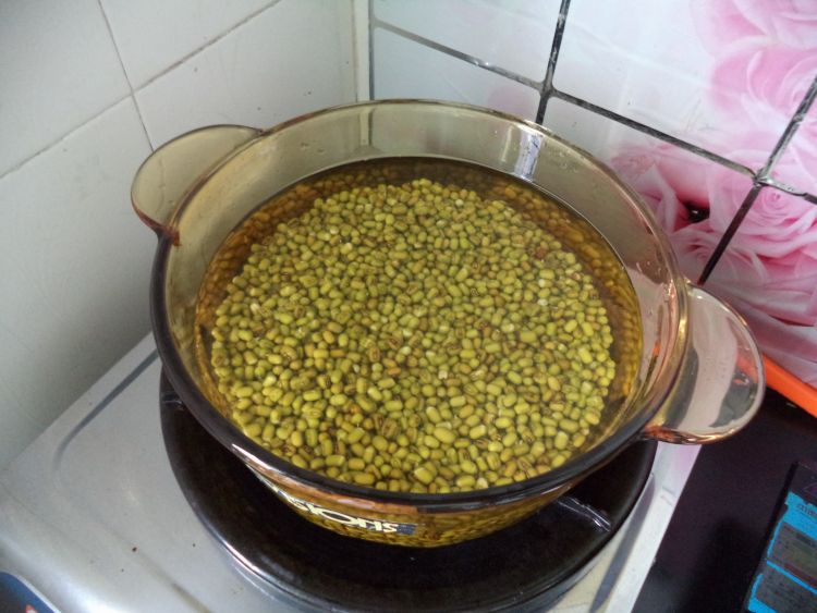 冰糖绿豆饮步骤2