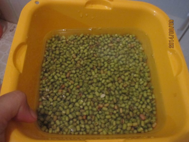 自制绿豆蓉步骤2