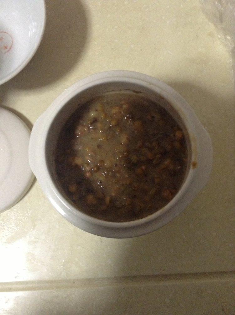 绿豆薏仁粥步骤9