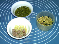 绿豆百合莲子豆浆步骤1