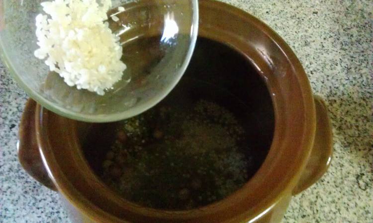 南瓜绿豆高粱米粥步骤5