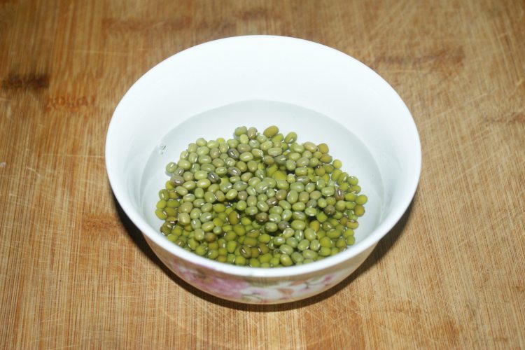 蜂蜜绿豆汤步骤2
